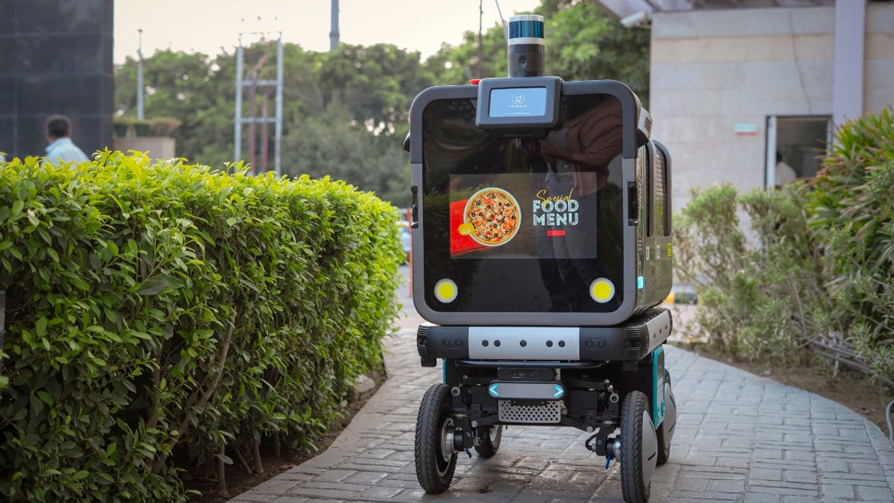 Delivery robots emerge to bridge gaps as labor shortage drags on